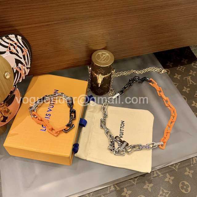 CB10132 LV Bracelet/Necklace CB10132 LV Bracelet/Necklace