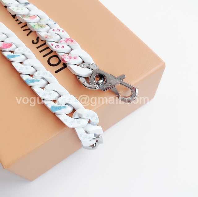 CB10135 LV Necklace CB10135 LV Necklace