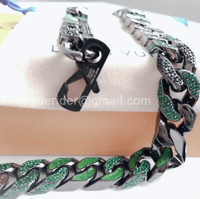 CB10137 LV Necklace CB10137 LV Necklace
