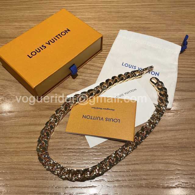 CB10144 LV Necklace CB10144 LV Necklace
