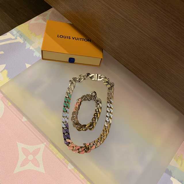 CB10146 LV Bracelet/Necklace