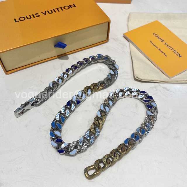 CB10156 LV Necklace CB10156 LV Necklace