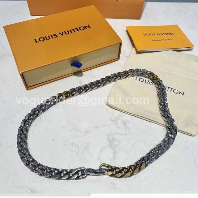 CB10156 LV Necklace CB10156 LV Necklace