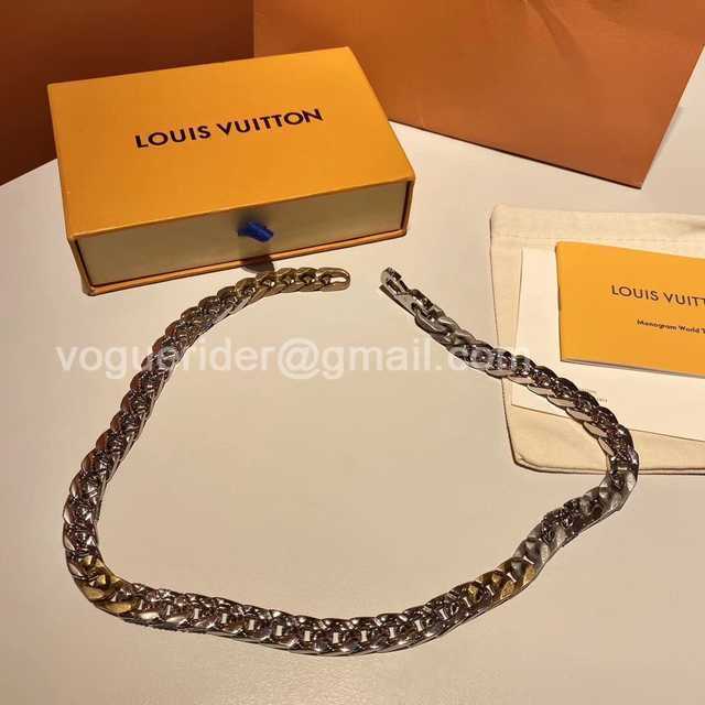 CB10160 LV Necklace
