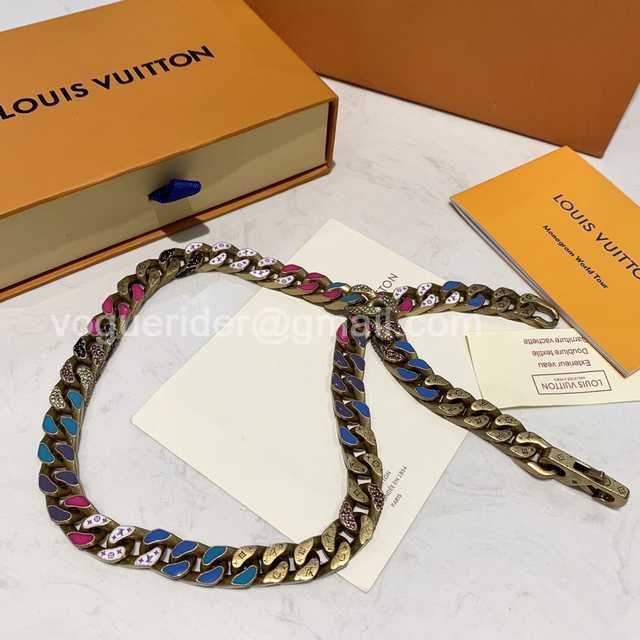 CB10164 LV Necklace CB10164 LV Necklace