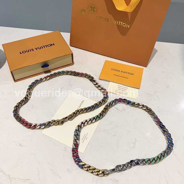 CB10164 LV Necklace CB10164 LV Necklace
