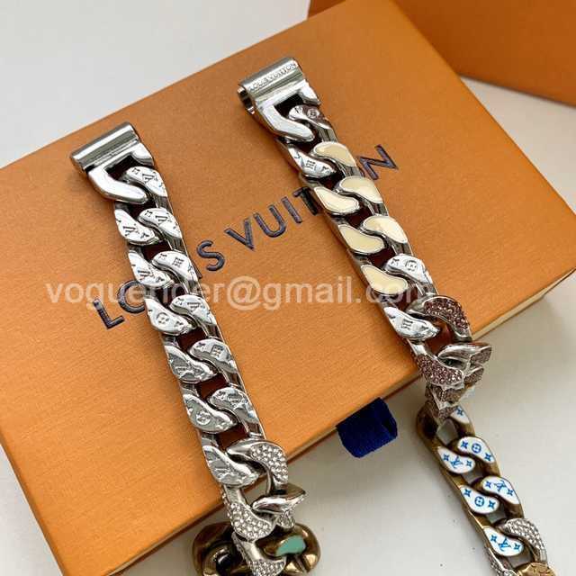 CB10169 LV Necklace CB10169 LV Necklace