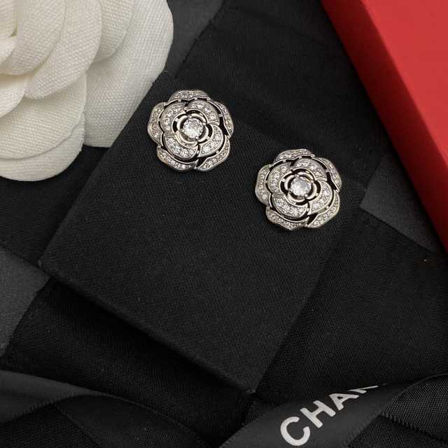 Chanel camelia jwl6658