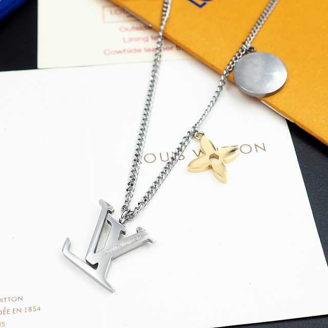 Louis Vuitton Instinct jwl6849