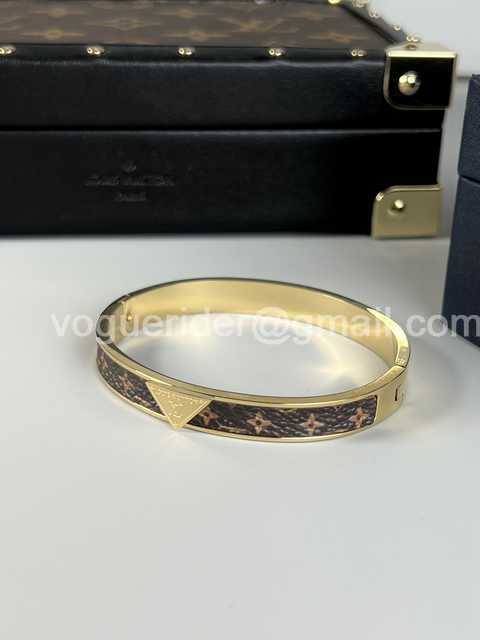 Louis Vuitton jwl6856 Louis Vuitton jwl6856
