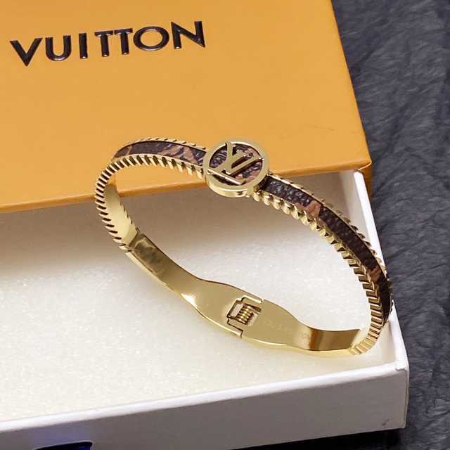 Louis Vuitton jwl6867