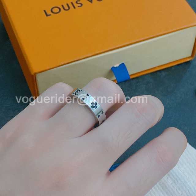 Louis Vuitton jwl6881 Louis Vuitton jwl6881