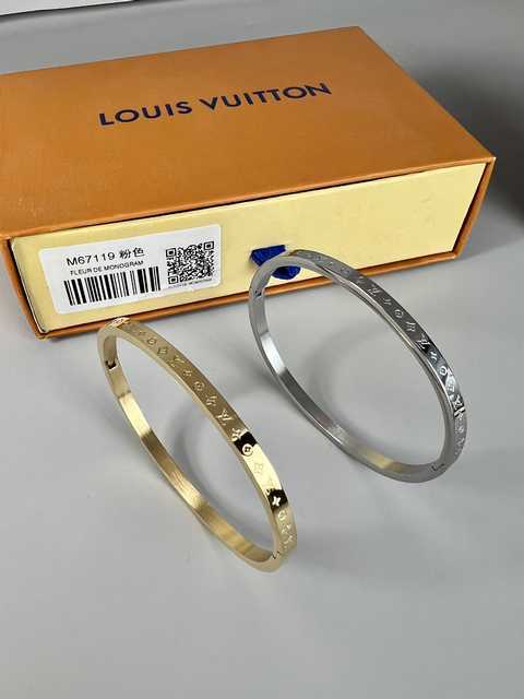 Louis Vuitton jwl6884