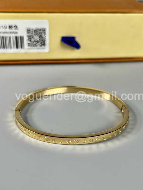 Louis Vuitton jwl6884 Louis Vuitton jwl6884