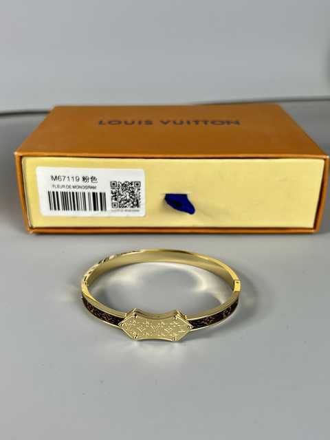 Louis Vuitton jwl6885