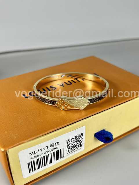 Louis Vuitton jwl6885 Louis Vuitton jwl6885