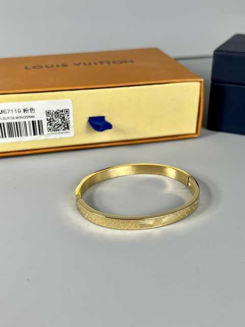 Louis Vuitton jwl6887