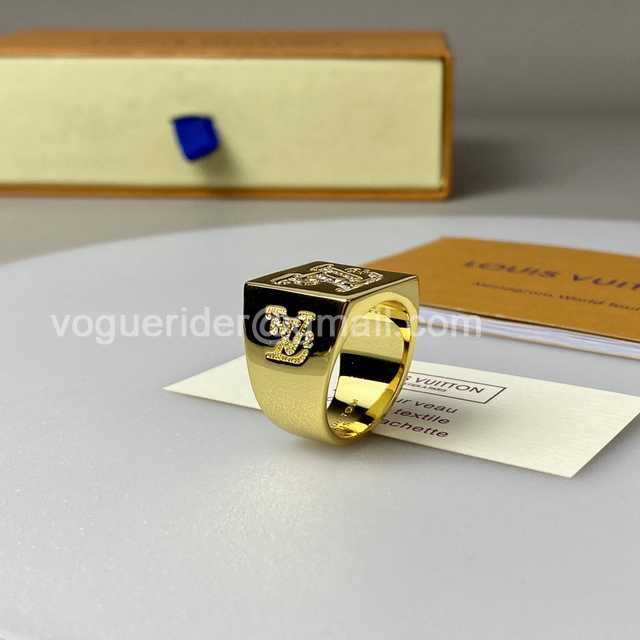 Louis Vuitton Squared jwl6892 Louis Vuitton Squared jwl6892