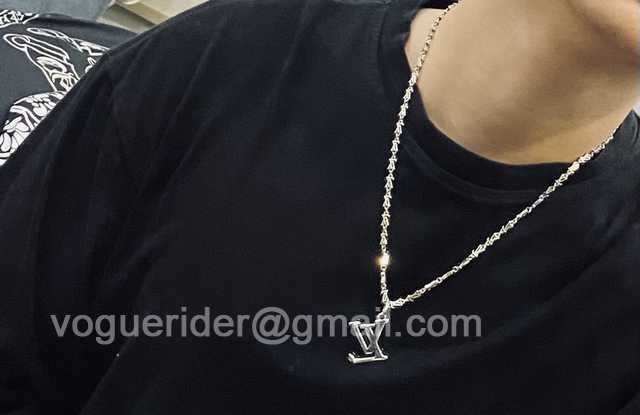 Louis Vuitton jwl6897