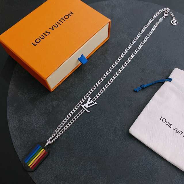 Louis Vuitton jwl6899