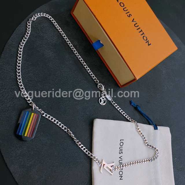 Louis Vuitton jwl6899 Louis Vuitton jwl6899