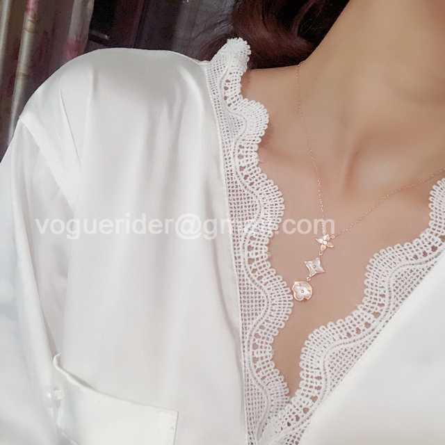 Louis Vuitton Diamond Blossom jwl6918 Louis Vuitton Diamond Blossom jwl6918