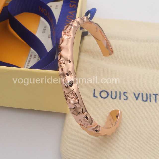 Louis Vuitton Monogram Carved jwl6924 Louis Vuitton Monogram Carved jwl6924