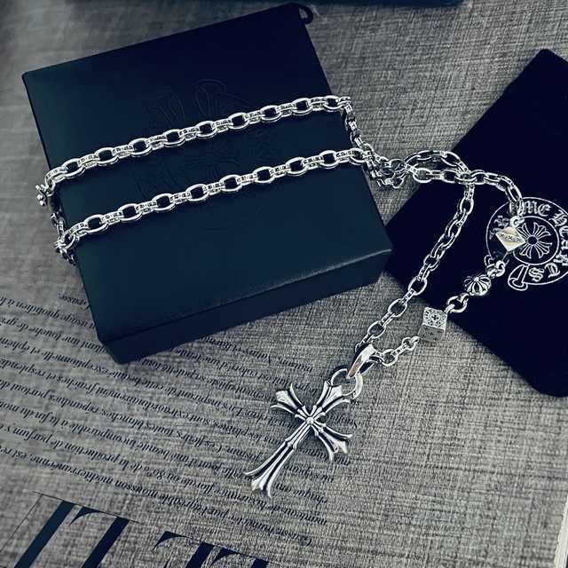 Chrome Hearts jwl7111