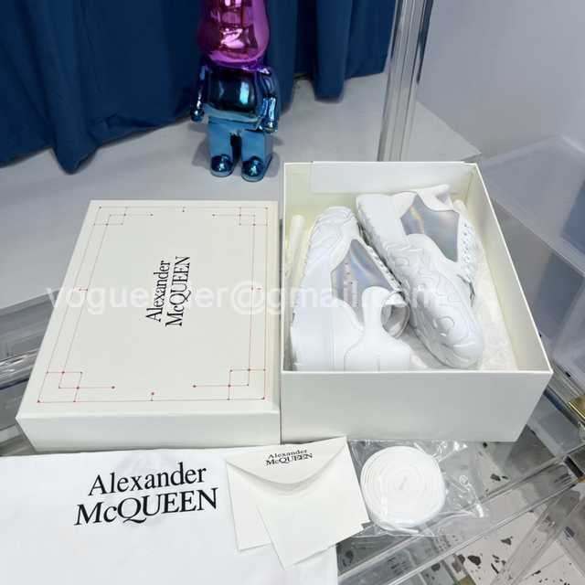 Alexander McQueen Sneaker