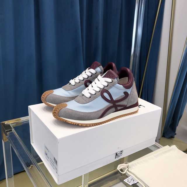 Loewe 22ss tones