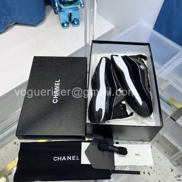 Chanel suede sneaker Chanel suede sneaker