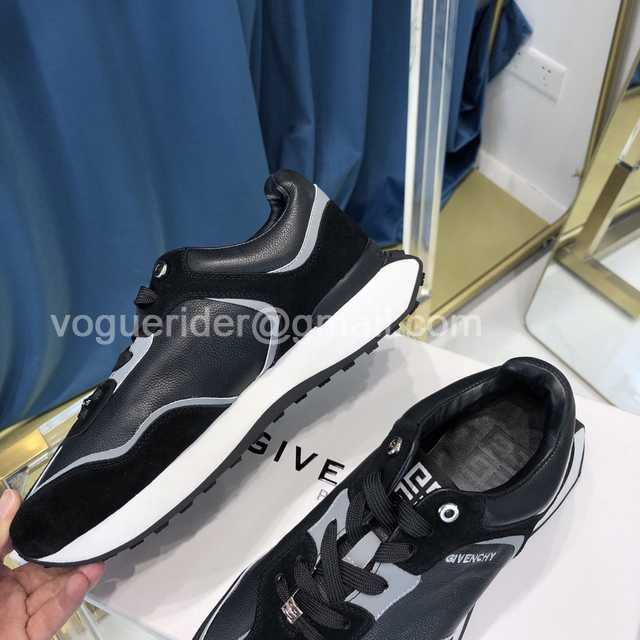 Givenchy Runner Givenchy Runner