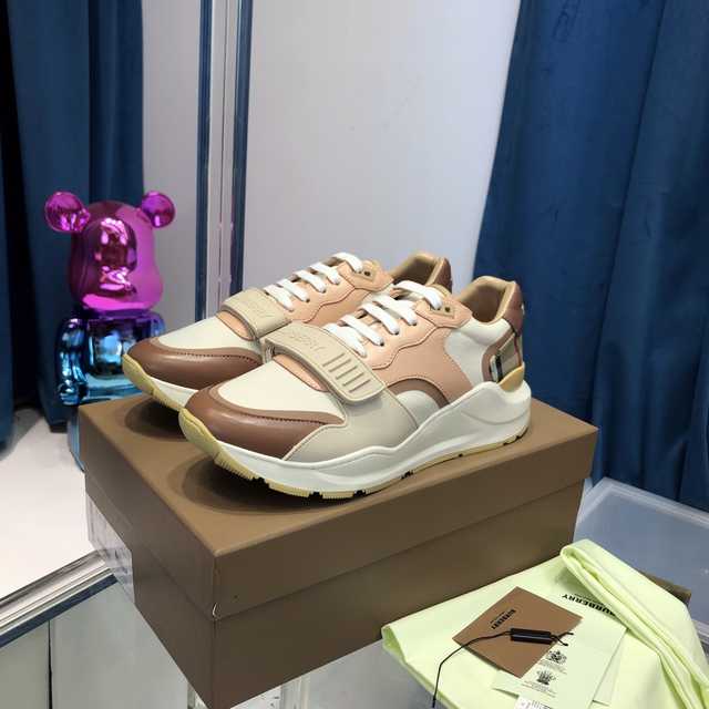 Burberry Vintage Sneaker