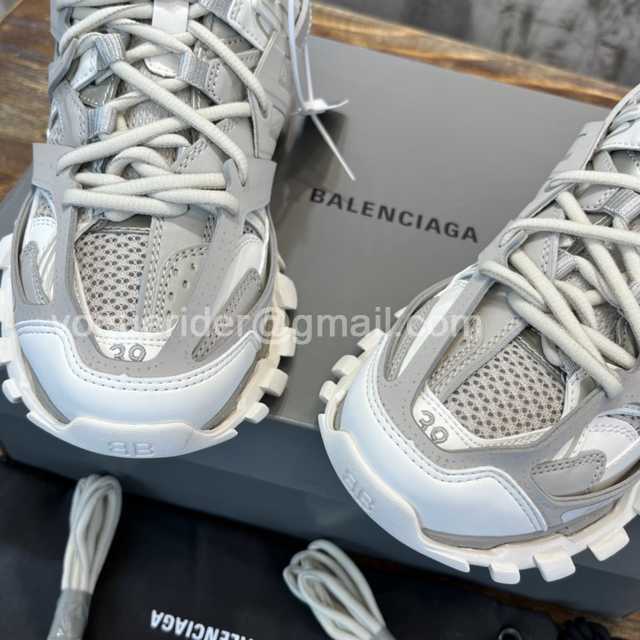Balenciaga Triple-S 3.0 Balenciaga Triple-S 3.0