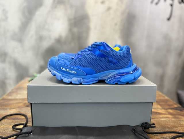 Balenciaga Track.3