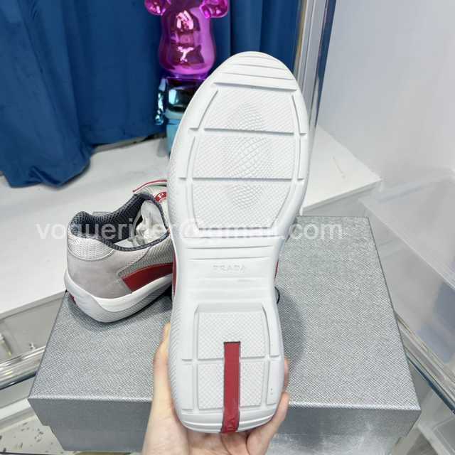 Prada Sneaker v2
