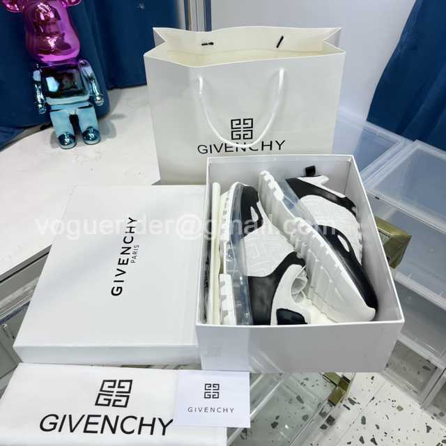 Givenchy TPU sneaker Givenchy TPU sneaker