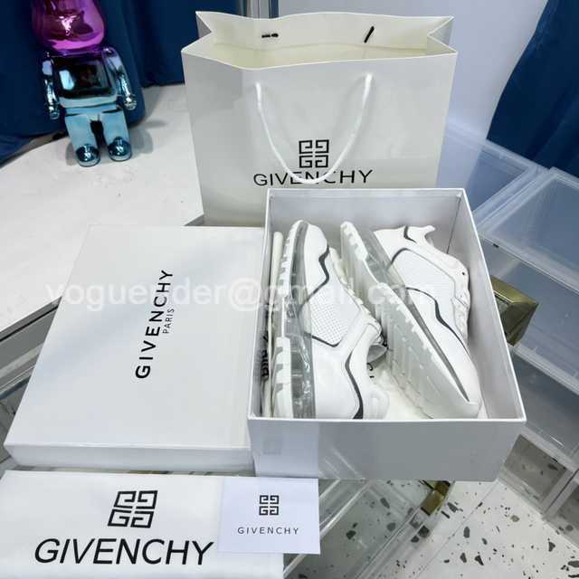 Givenchy TPU sneaker Givenchy TPU sneaker