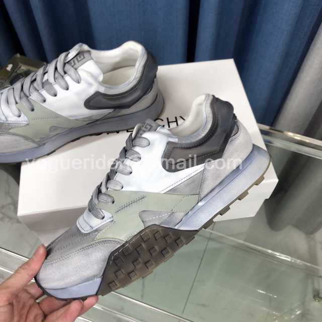 Givenchy calfskin sneaker Givenchy calfskin sneaker