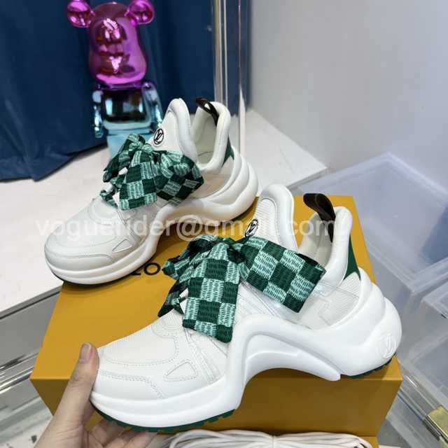 Louis Vuitton Archlight