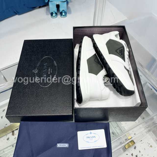 Prada classic sneaker