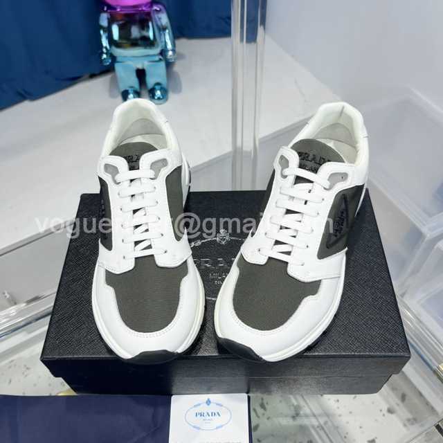 Prada classic sneaker