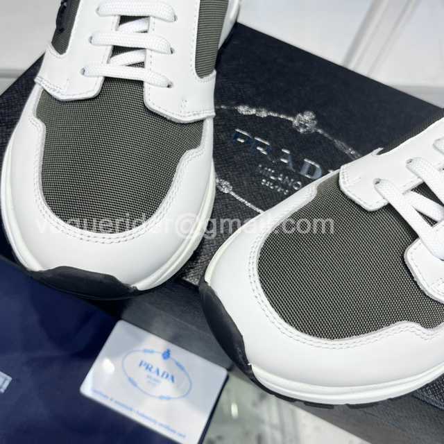 Prada classic sneaker