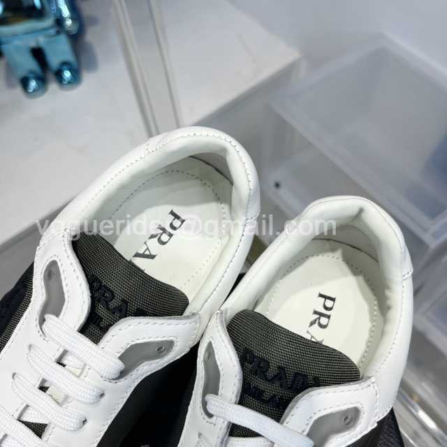 Prada classic sneaker
