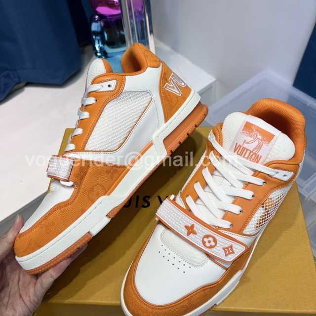 Louis Vuitton 22 runway Louis Vuitton 22 runway