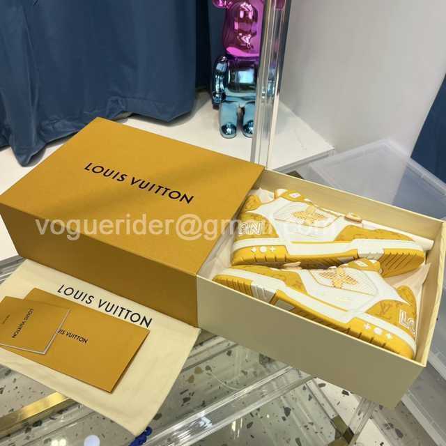 Louis Vuitton 22 runway Louis Vuitton 22 runway