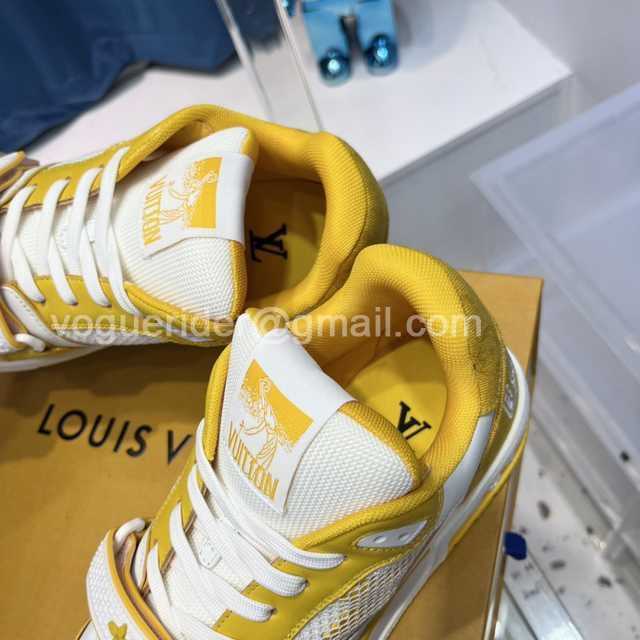 Louis Vuitton 22 runway Louis Vuitton 22 runway