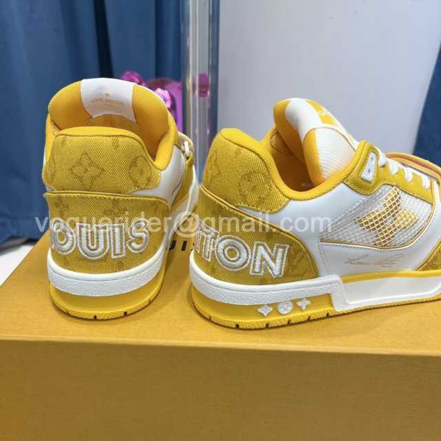 Louis Vuitton 22 runway Louis Vuitton 22 runway