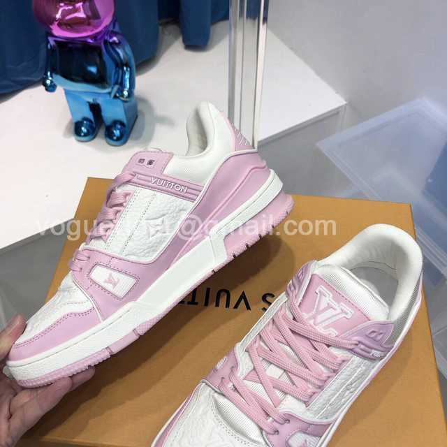 Louis Vuitton 22 runway Louis Vuitton 22 runway