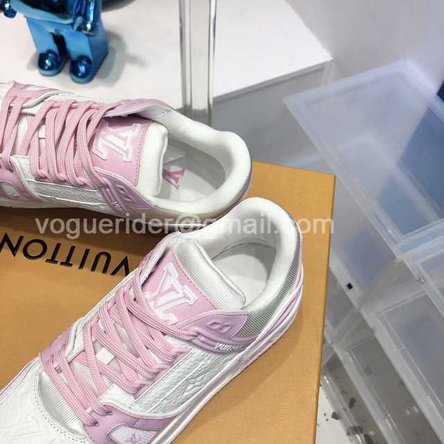 Louis Vuitton 22 runway Louis Vuitton 22 runway